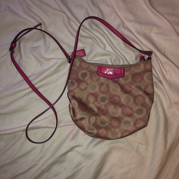 Purse - Picture 1 of 1